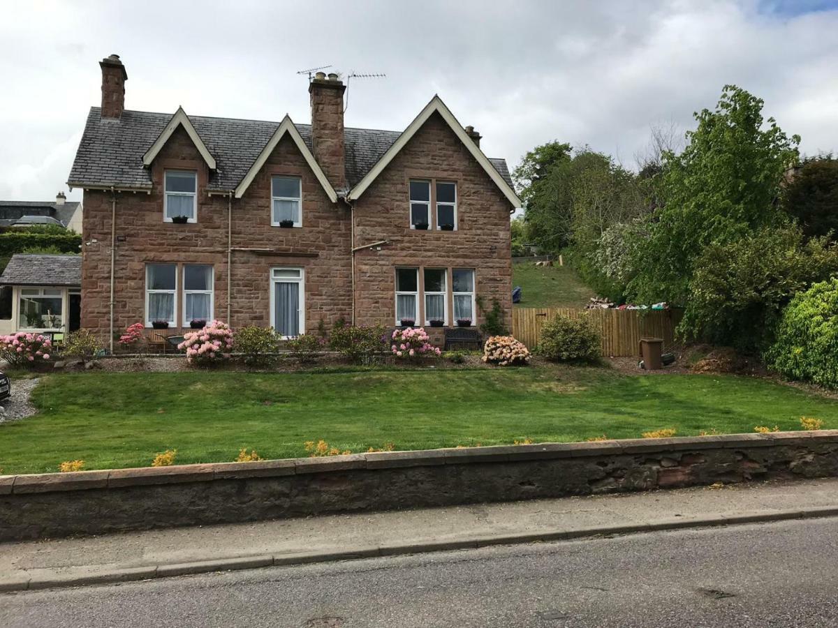 Cromarty View Guest House Accommodations & B&B Dingwall Εξωτερικό φωτογραφία